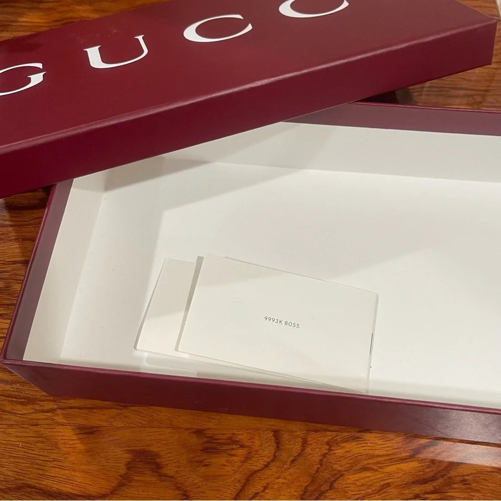 Gucci Empty Gift Box - Picture 4 of 7